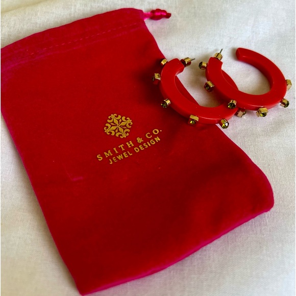 Smith & Co. earrings - Picture 2 of 4